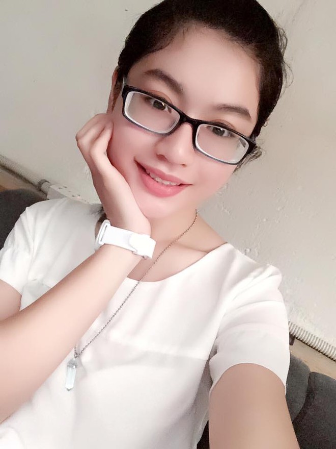 Nhan sắc đời thường của top 10 th&iacute; sinh tiếp theo tại Hoa hậu Ho&agrave;n vũ Việt Nam 2017 ai xinh đẹp hơn? - Ảnh 24.