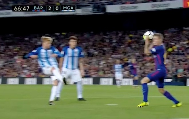 Sao trẻ ghi b&agrave;n thắng ma, Barca n&acirc;ng c&aacute;ch biệt với Real l&ecirc;n 8 điểm - Ảnh 11.