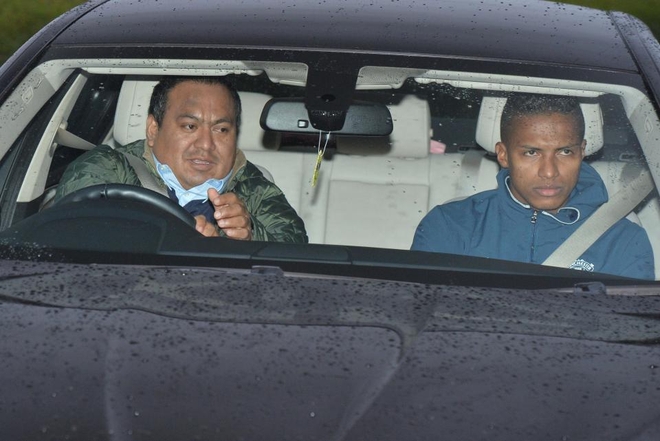 Antonio Valencia: Từ cậu b&eacute; b&aacute;n ve chai tới linh hồn &ldquo;Quỷ đỏ&rdquo; - Ảnh 3.