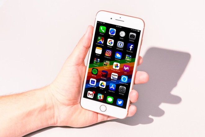 Quên khẩn trương iPhone 8 và iPhone X đi, có cả tá lý do iPhone 7 đáng mua hơn rất nhiều - Ảnh 7.