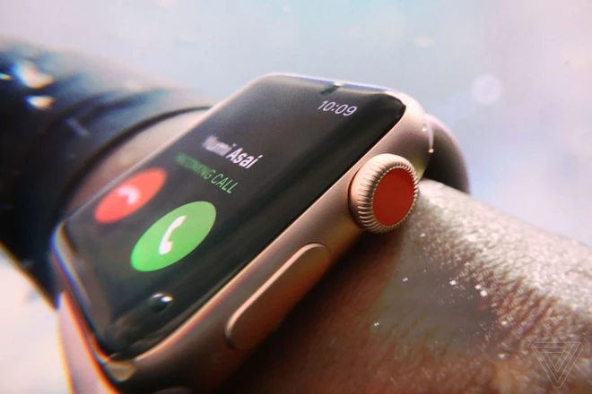 Apple vừa giới thiệu Apple Watch Series 3: thiết kế không đổi, có thể cắm SIM và chứa được hơn 40 triệu bài hát - Ảnh 4.