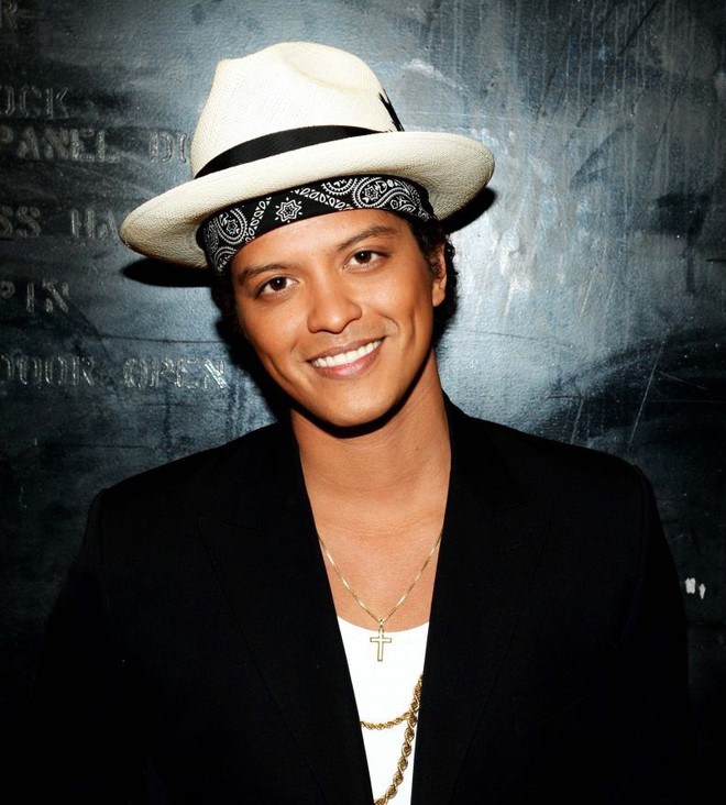 Mỏi... tai như nghe Bruno Mars giành giải tại American Music Awards 2017 - Ảnh 1.