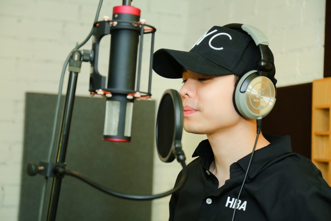 Clip: H.A.T - Ưng Hoàng Phúc tái hợp chớp nhoáng trong MV đặc biệt khiến Quang Huy rơi nước mắt - Ảnh 14.