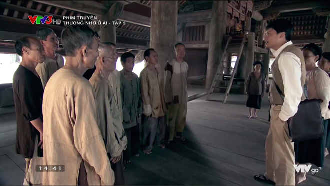 &ldquo;Thương nhớ ở ai&rdquo; tập 3: V&igrave; m&ecirc; hoặc trai l&agrave;ng n&ecirc;n Nương bị đuổi ra r&igrave;a l&agrave;ng để ở - Ảnh 3.