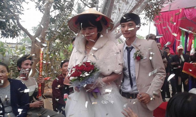 Đám cưới hạnh phúc của cặp đôi chồng kém vợ 1 giáp  sau hơn 3 năm hẹn hò - Ảnh 3.
