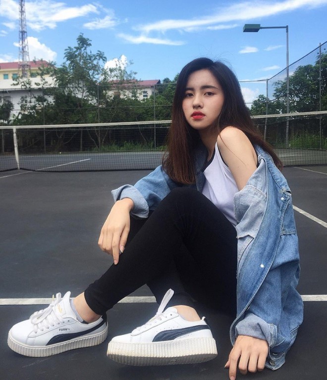 Bức hình 2 cô nàng "đã xinh lại còn chơi chung" hot nhất Facebook hôm nay! - Ảnh 2. Bức hình 2 cô nàng "đã xinh lại còn chơi chung" hot nhất Facebook hôm nay! - Ảnh 2.