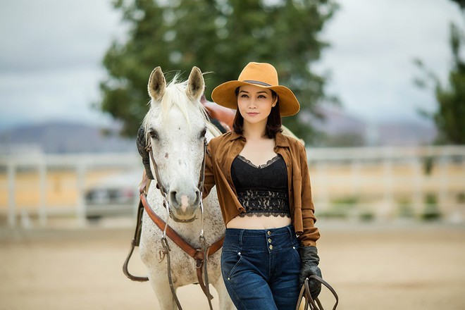 Mặc kệ l&ugrave;m x&ugrave;m t&igrave;nh cảm, phim của B&igrave;nh Minh vẫn dở một c&aacute;ch ph&iacute; phạm! - Ảnh 8.