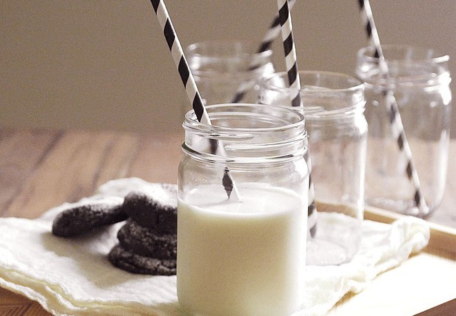 Kh&ocirc;ng phải mỗi canxi, đ&acirc;y mới l&agrave; tất cả những dưỡng chất gi&uacute;p ph&aacute;t triển chiều cao - Ảnh 1.