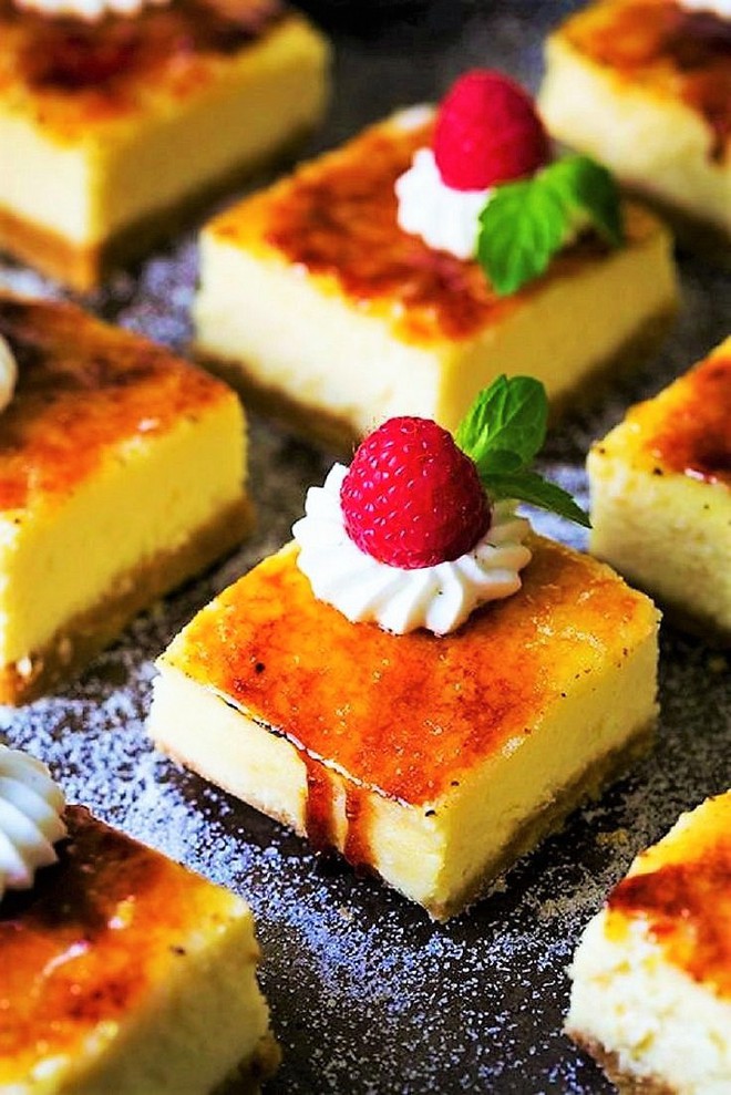 Bất ngờ với cách ăn cheesecake có vị... creme brulee - Ảnh 9.