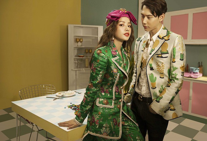 Kh&ocirc;ng chỉ nổi nhất nh&igrave; thảm đỏ VIFW ng&agrave;y đầu ti&ecirc;n, Đồng &Aacute;nh Quỳnh c&ograve;n c&oacute; cuộc đụng độ với Chi Pu - Ảnh 3.