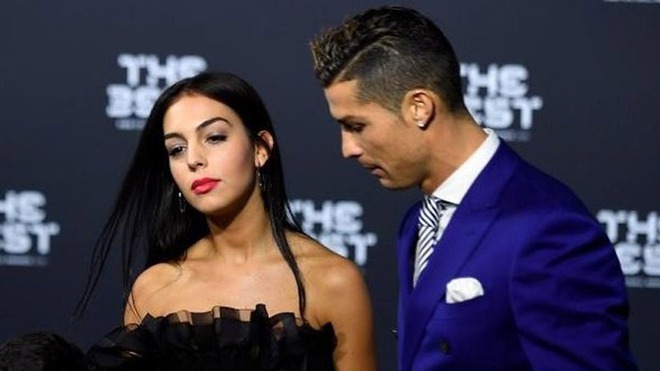 Sau 5 năm, Ronaldo lại đang buồn vì tiền? - Ảnh 4.