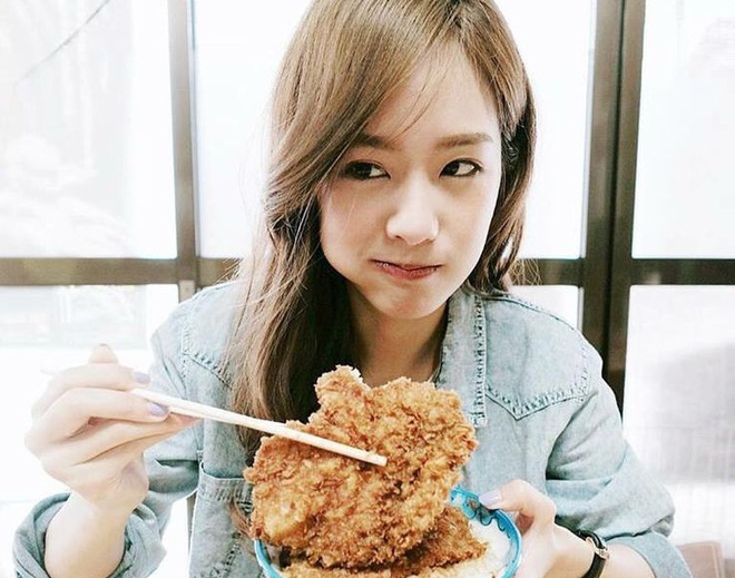 Ng&agrave;y c&agrave;ng nhiều người trẻ c&oacute; triệu chứng đau dạ d&agrave;y chỉ v&igrave; mắc phải những th&oacute;i quen xấu sau - Ảnh 3.