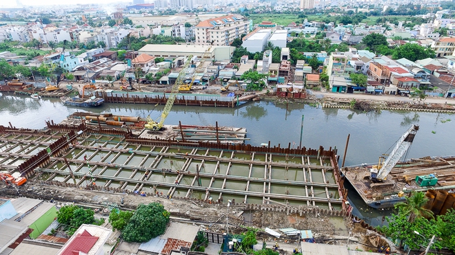 Nhìn từ trên cao công trình chống ngập 10.000 tỷ đang dần thành hình ở Sài Gòn - Ảnh 13.