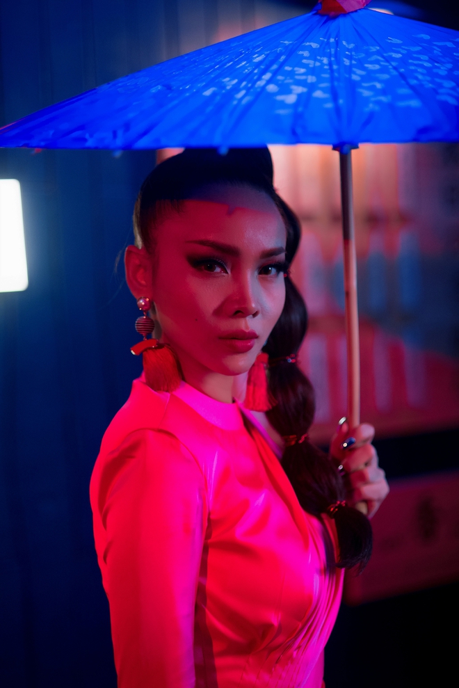 Hậu The Remix, Yến Trang hoá nàng Geisha ma mị trong MV mới - Ảnh 11.