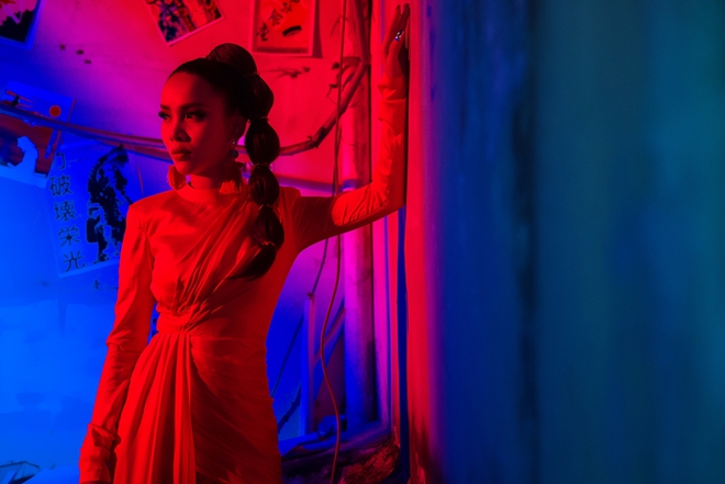 Hậu The Remix, Yến Trang hoá nàng Geisha ma mị trong MV mới - Ảnh 12.