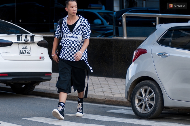 Street style giới trẻ Việt tuần qua: Nhạc n&agrave;o cũng nhảy, style n&agrave;o cũng chơi - Ảnh 14.