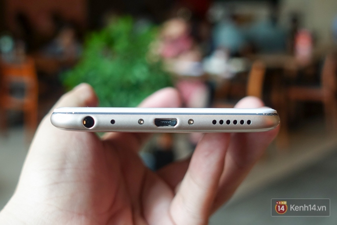 Đập hộp v&agrave; trải nghiệm nhanh Vivo V7+: M&aacute;y c&oacute; thiết kế đẹp, camera selfie 24 MP ấn tượng - Ảnh 11.