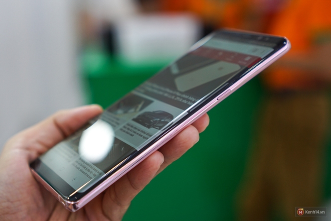 Cận cảnh Galaxy Note8 màu hồng nữ tính tại Việt Nam, nhìn vào là thích mê! - Ảnh 4.