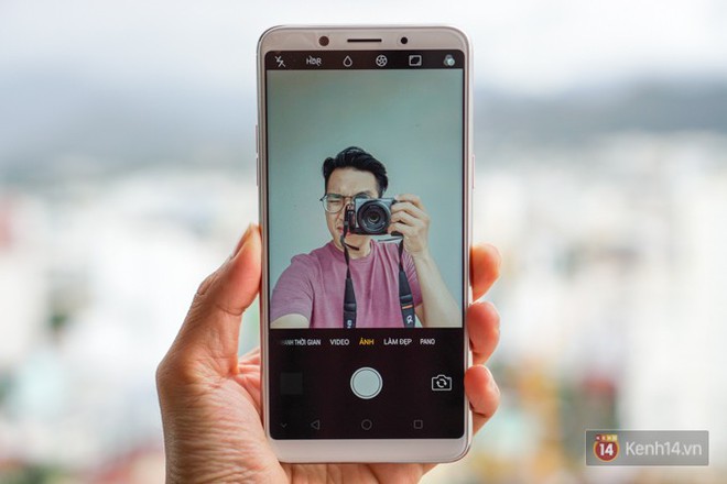 Trên tay F5: chiếc điện thoại viền siêu mỏng đầu tiên của Oppo, trang bị camera selfie AI 20 MP, có cả tính năng mở khóa bằng khuôn mặt - Ảnh 8.