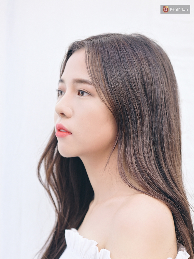 T&ocirc; son kh&ocirc;ng d&iacute;nh răng, tạo kh&oacute;e m&ocirc;i cười c&ugrave;ng loạt tips đ&aacute;nh son n&agrave;ng n&agrave;o cũng n&ecirc;n biết - Ảnh 4.