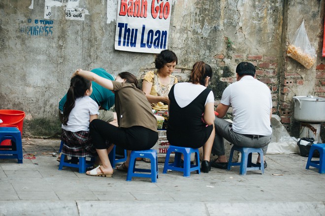 H&#224; Nội ng&#224;y giao m&#249;a với những thức qu&#224; cứ xa l&#224; nhớ - Ảnh 1.