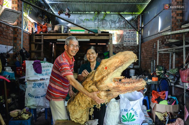 Biết tin bị ung thư vòm họng, chàng trai bỏ việc về mở xưởng làm... mô hình quái vật - Ảnh 15.