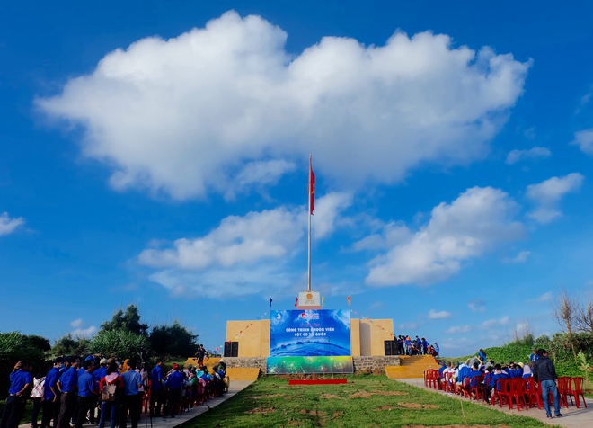 Giới trẻ Việt Nam: Kh&ocirc;ng ngừng chuyển động, đem sức s&aacute;ng tạo của m&igrave;nh ph&aacute;t triển biển đảo Tổ Quốc - Ảnh 13.