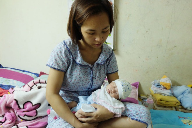 Bé gái hơn 10 ngày tuổi bị bỏ rơi ở Hà Nội và lá thư đẫm nước mắt của người mẹ - Ảnh 3.