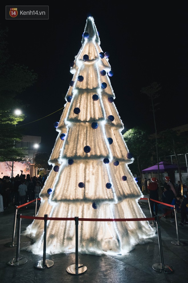 Học sinh ở c&aacute;c trường quốc tế hiện đại nhất nh&igrave; H&agrave; Nội đ&oacute;n Noel như thế n&agrave;o? - Ảnh 16.