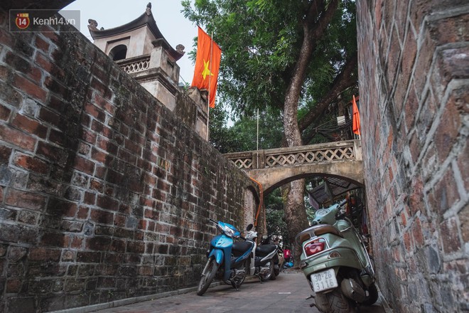 Chuyện người đàn ông ở Hà Nội 20 năm canh giữ cửa ô duy nhất còn lại của kinh thành Thăng Long xưa - Ảnh 7.