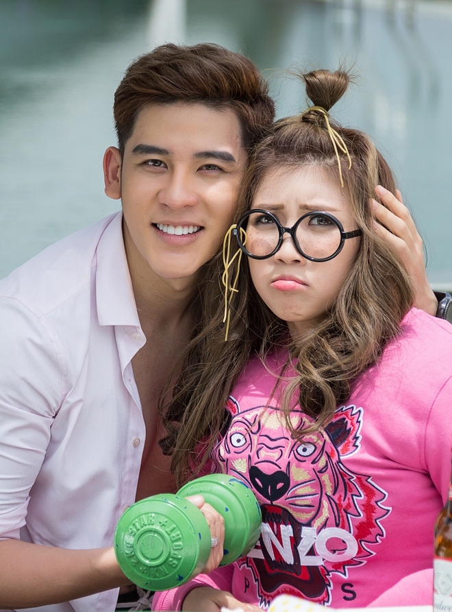 Trang Ph&aacute;p mời hội anh chị em đ&igrave;nh đ&aacute;m showbiz g&oacute;p mặt trong MV của ca kh&uacute;c hay nhất từ trước đến nay - Ảnh 9.