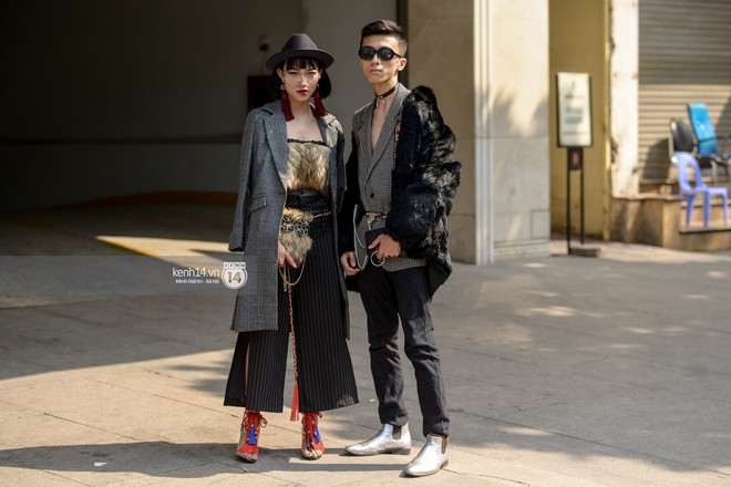 Diện kính bơi, xách làn, lấy thước dây may đo làm vòng cổ... street style ngày 5 VIFW tràn ngập những ca mặc dị khó quên - Ảnh 13.