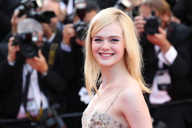 Phạm Băng Băng gây thất vọng, bị Elle Fanning dìm hàng toàn tập tại Cannes! - Ảnh 10.