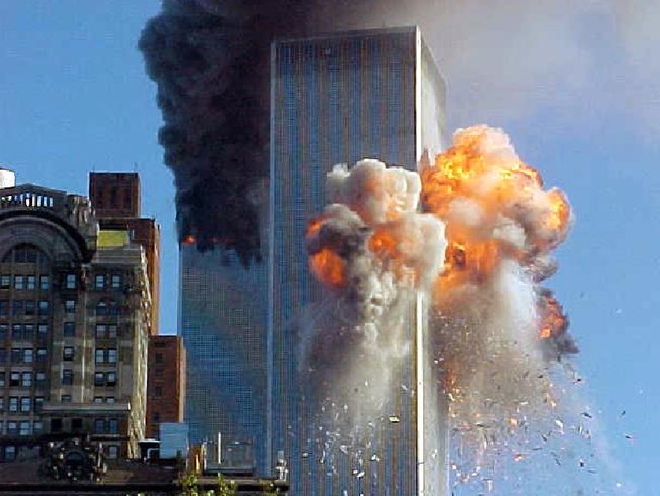 Người phụ nữ sống sót hùng hồn kể về vụ khủng bố 11/9 nhưng khi biết sự thật, ai cũng bàng hoàng tức giận - Ảnh 1.