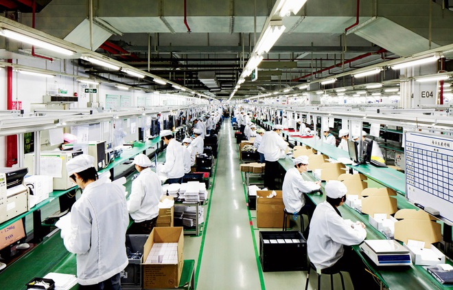 Chi&ecirc;m ngưỡng tận mắt iPhone 8 tại chuyển lắp r&aacute;p của nh&agrave; m&aacute;y sản xuất ở Trung Quốc - Ảnh 4.