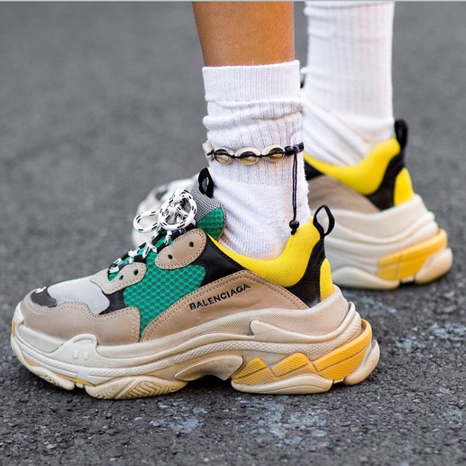 Top 10 đôi giày Balenciaga Triple S được giới trẻ săn lùng nhất hiện tại   Trang vàng doanh nghiệp