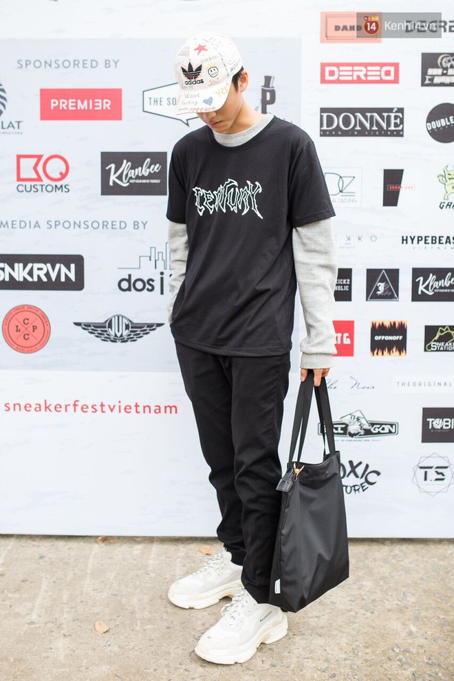 Đầu gi&agrave;y v&agrave; t&iacute;n đồ streetwear S&agrave;i G&ograve;n l&ecirc;n đồ chất, trưng gi&agrave;y gi&aacute; khủng tại sự kiện cuối tuần qua - Ảnh 7.