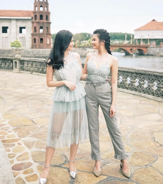 Chị em g&aacute;i nh&agrave; người ta: Đ&atilde; xinh, ăn mặc chất, lại c&ograve;n sang chảnh kh&ocirc;ng ai bằng - Ảnh 9.