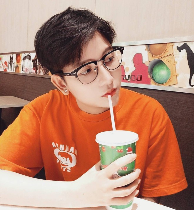 Đừng nh&igrave;n nhầm, người trong ảnh kh&ocirc;ng phải một ch&agrave;ng trai đ&acirc;u! - Ảnh 6.