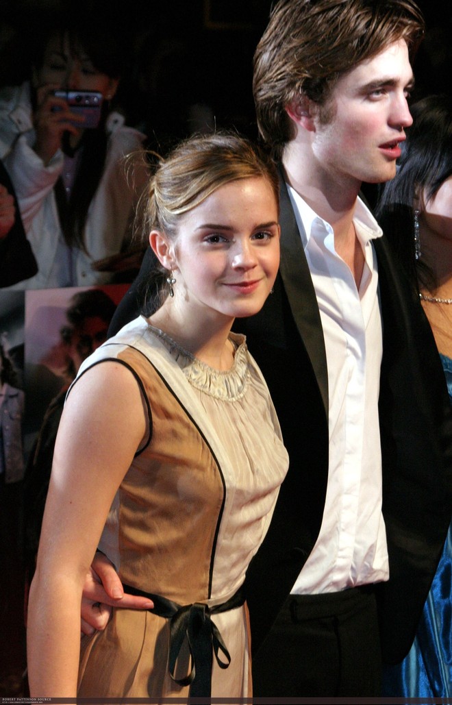 Đều đã độc thân, Emma Watson và Robert Pattinson bất ngờ trở thành cặp đôi mới của Hollywood? - Ảnh 2.