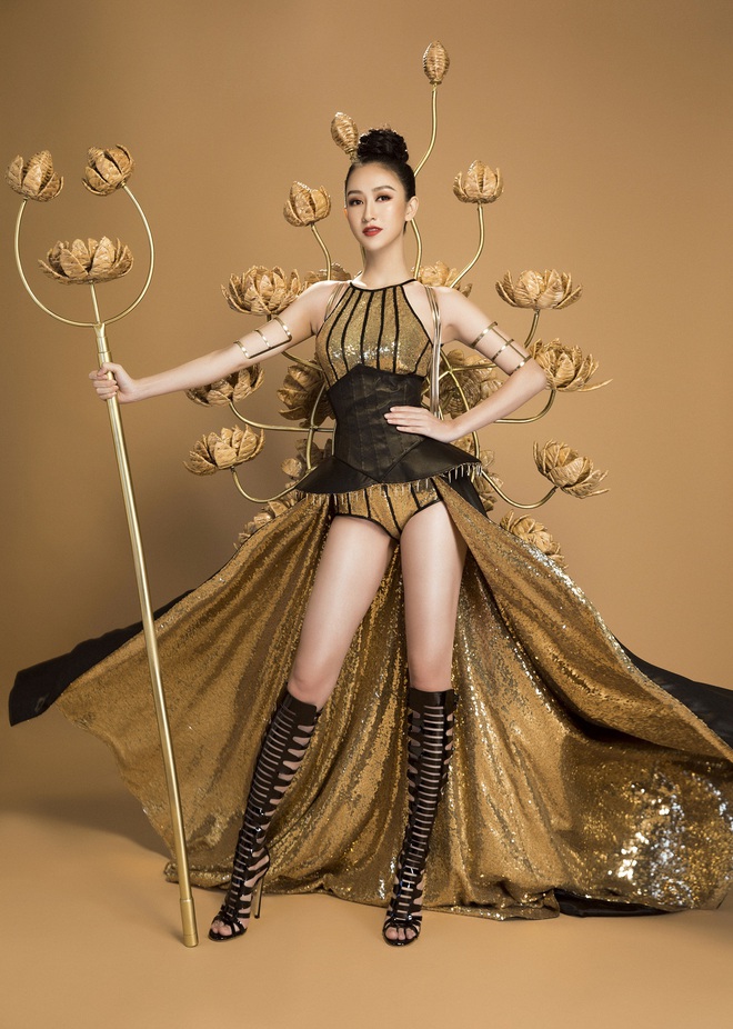 Không phải Áo dài, đây mới là trang phục truyền thống mà Hà Thu lựa chọn để tranh tài tại Miss Earth 2017 - Ảnh 9.