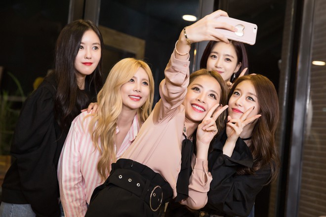 Chi Pu được T-Ara khen ngợi khi h&aacute;t chay ca kh&uacute;c debut bằng tiếng H&agrave;n - Ảnh 5.