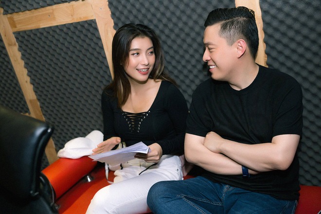 B&ugrave;i Anh Tuấn ra ca kh&uacute;c solo đầu ti&ecirc;n trong năm, Ti&ecirc;u Ch&acirc;u Như Quỳnh &ldquo;rủ&rdquo; ch&uacute; Lam Trường song ca đầy t&igrave;nh cảm - Ảnh 6.