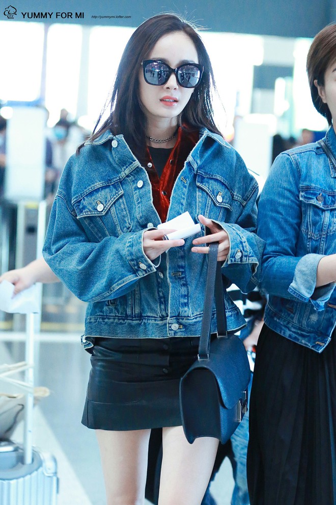 Chi gần 2 tỷ VNĐ để sắm t&uacute;i x&aacute;ch, Dương Mịch quả xứng danh sao Hoa ngữ chịu chơi nhất năm 2017 - Ảnh 1.