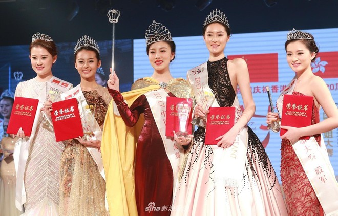 Vừa đăng quang, Hoa hậu Trung Quốc đ&atilde; bị netizen ch&ecirc; v&igrave; nhan sắc gi&agrave; nua, k&eacute;m nổi bật - Ảnh 4.