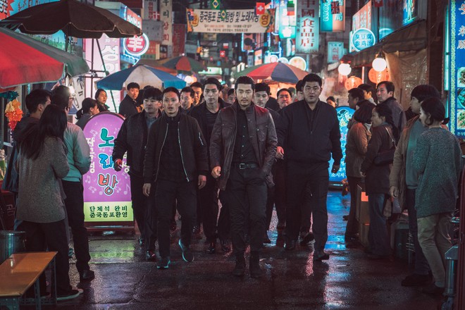 The Outlaws: Xứng đáng là phim Hàn giới hạn tuổi ăn khách thứ ba lịch sử - Ảnh 3.