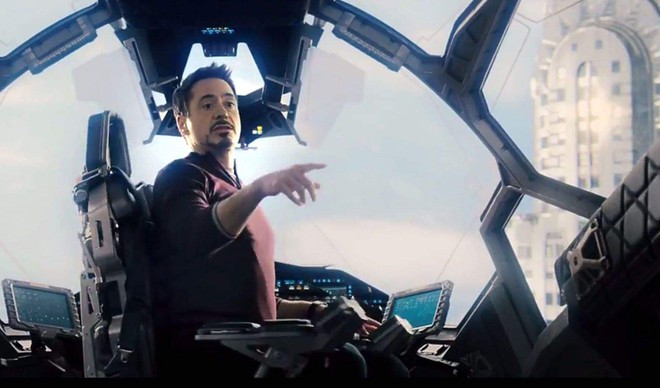 Tony Stark hay phép ẩn dụ về sự chuyển mình của đế chế siêu anh hùng Marvel - Ảnh 6.