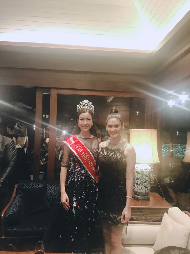 Hồ Ngọc Hà đọ sắc với Hoa hậu Hoàn Vũ 2015 Pia Wurtzbach trong sự kiện tại Thái Lan - Ảnh 9.