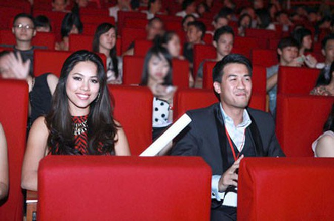 Đường tình ái với những bóng hồng toàn Hoa hậu, Á hậu của Phillip Nguyễn - Ảnh 4. Đường tình ái với những bóng hồng toàn Hoa hậu, Á hậu của Phillip Nguyễn - Ảnh 4.