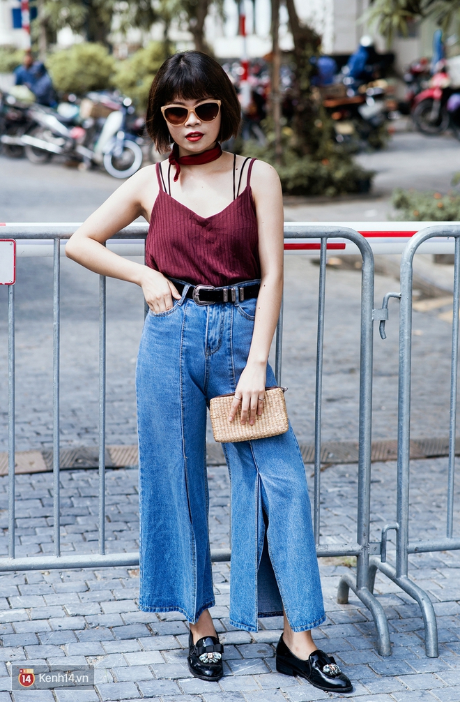 Street style 2 miền: Phong cách bụi bặm lên ngôi, bạn trẻ nào cũng chất bá cháy - Ảnh 2.